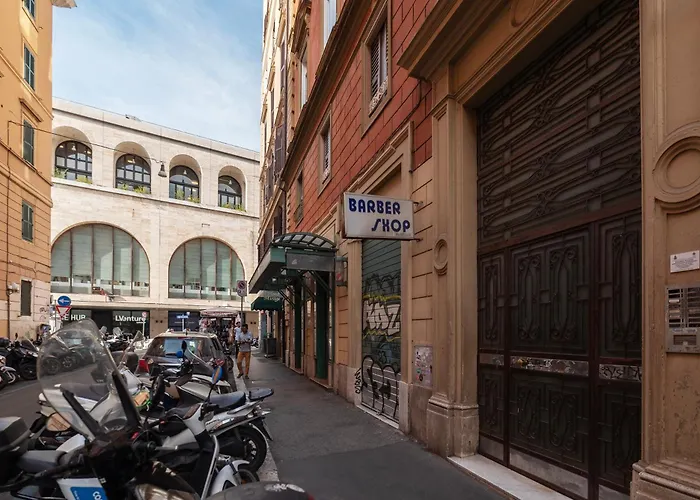 Guesthost - Roma Termini Comfy Apartment
